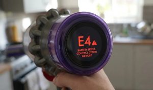 Dyson Süpürge E4 Hatası